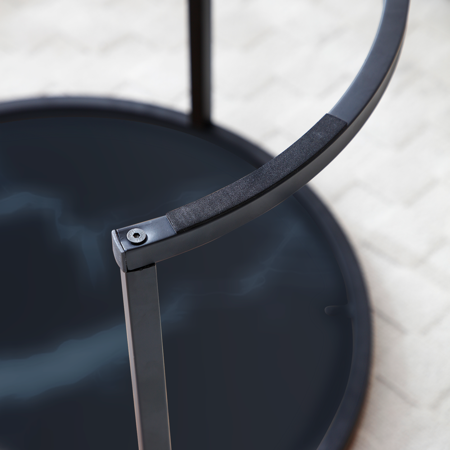 Set of 2 Nesting Coffee Tables – Round Black Frame with Marble Pattern Tops