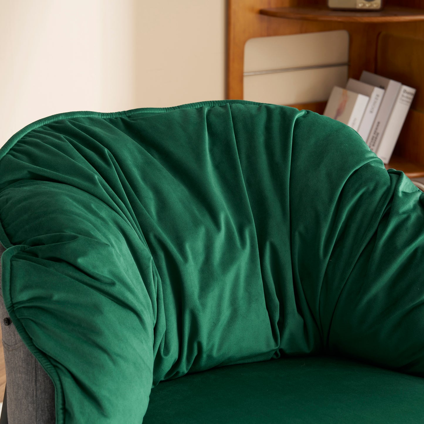 Modern Velvet Barrel Accent Chair with Metal Legs – Green Armchair